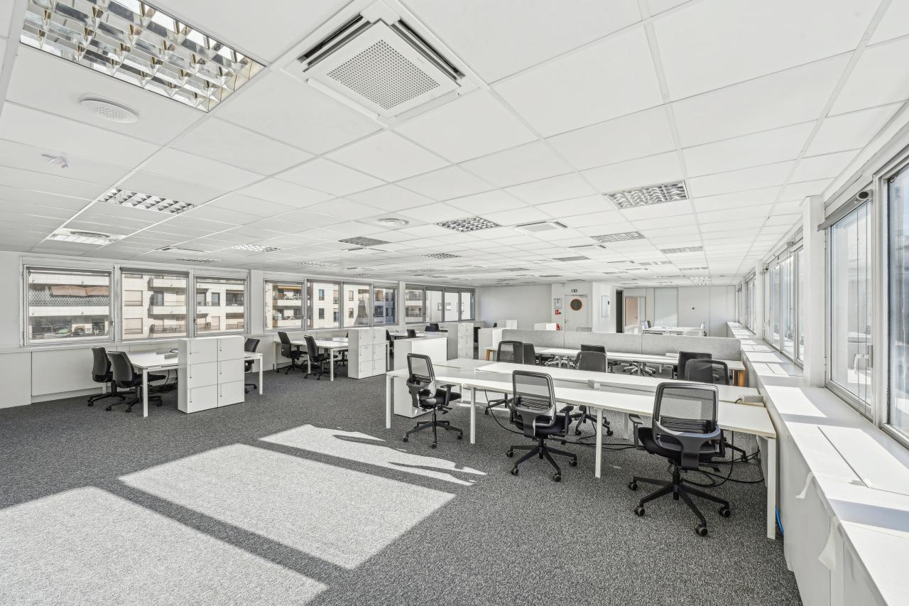 Bureau Levallois-Perret 960m² Location bureau Levallois-Perret Hauts-de-Seine OLBUR2203465 3